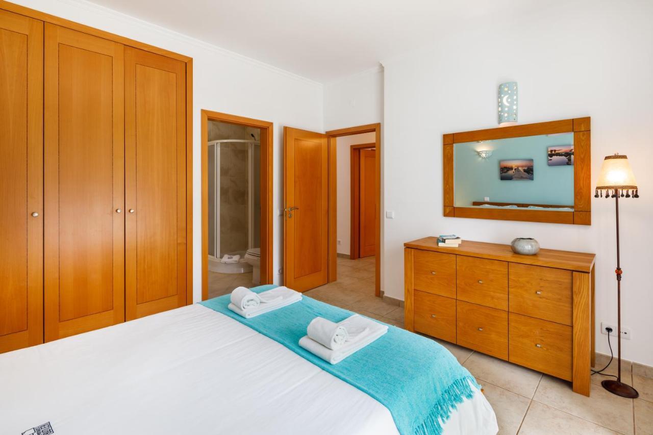 Falesia Beach Villa By The Portuguese Butler Olhos de Agua  Bagian luar foto