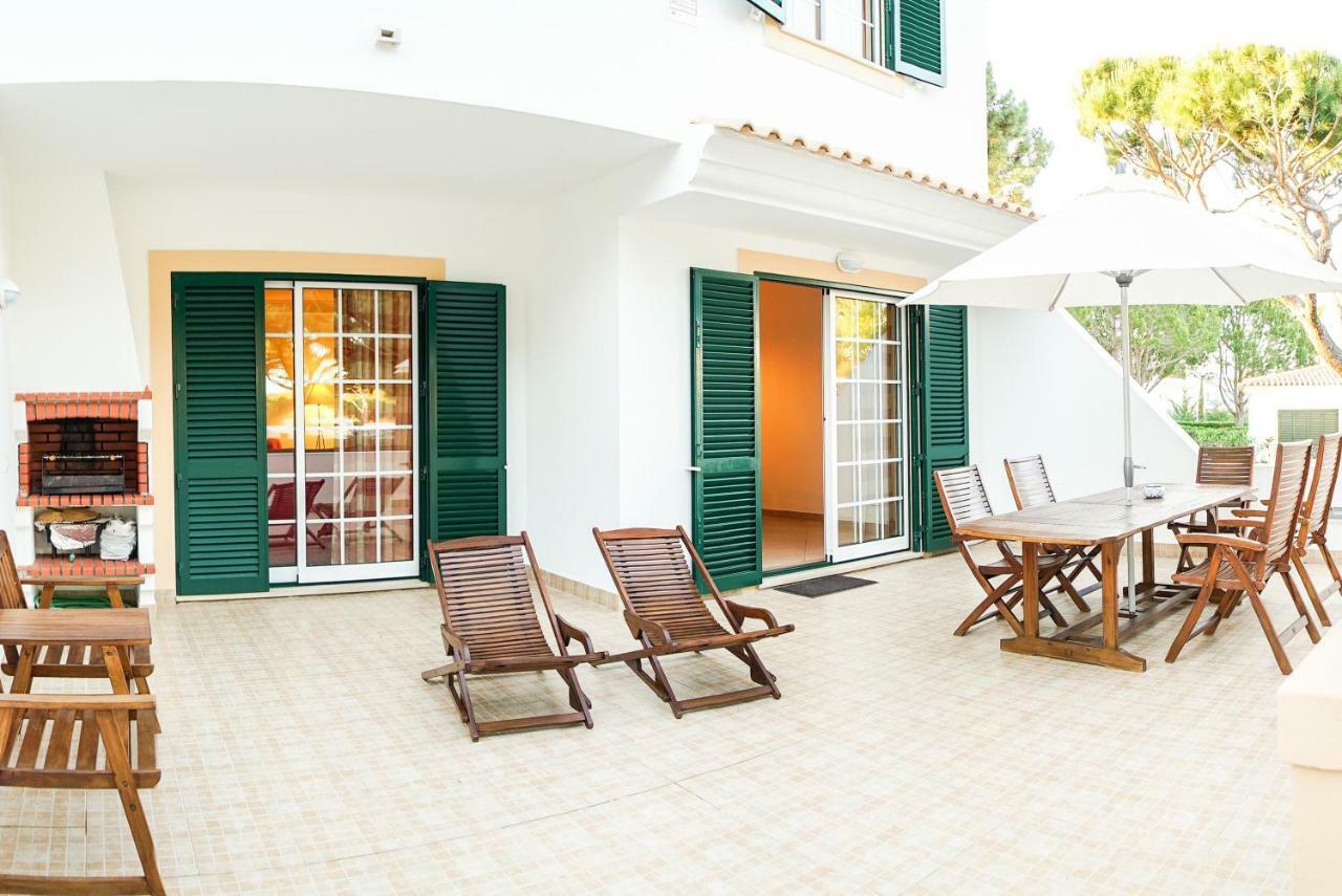 Falesia Beach Villa By The Portuguese Butler Olhos de Agua  Bagian luar foto