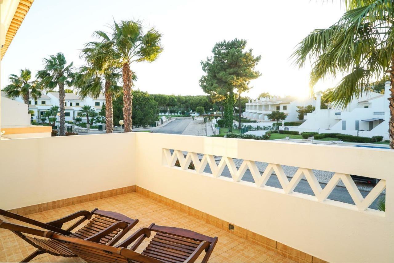 Falesia Beach Villa By The Portuguese Butler Olhos de Agua  Bagian luar foto